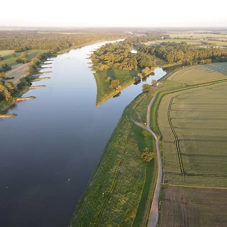 Elbidylle In Am Elberadweg Apartment
